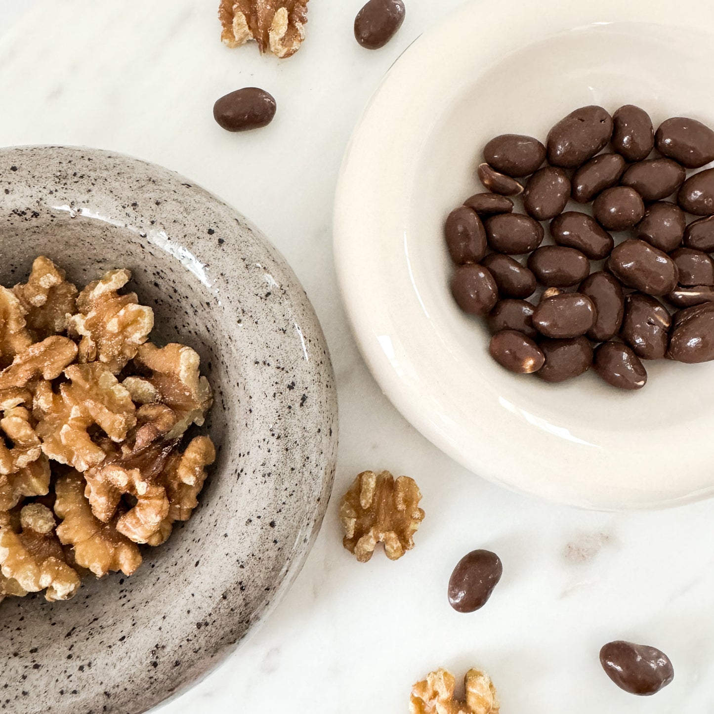 Donutschale Grau gesprenkelt