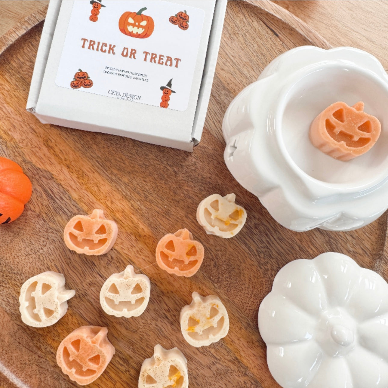 Pumpkin White Star Wax Melt Autumn / Halloween Burner