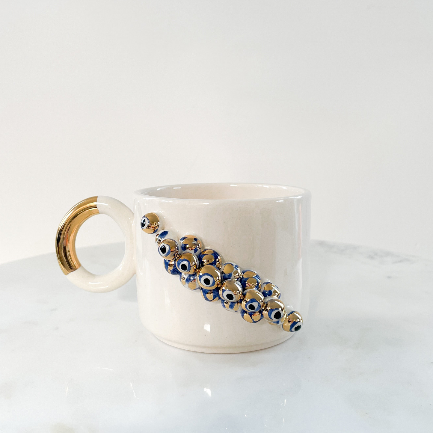 Pearl Eye mug