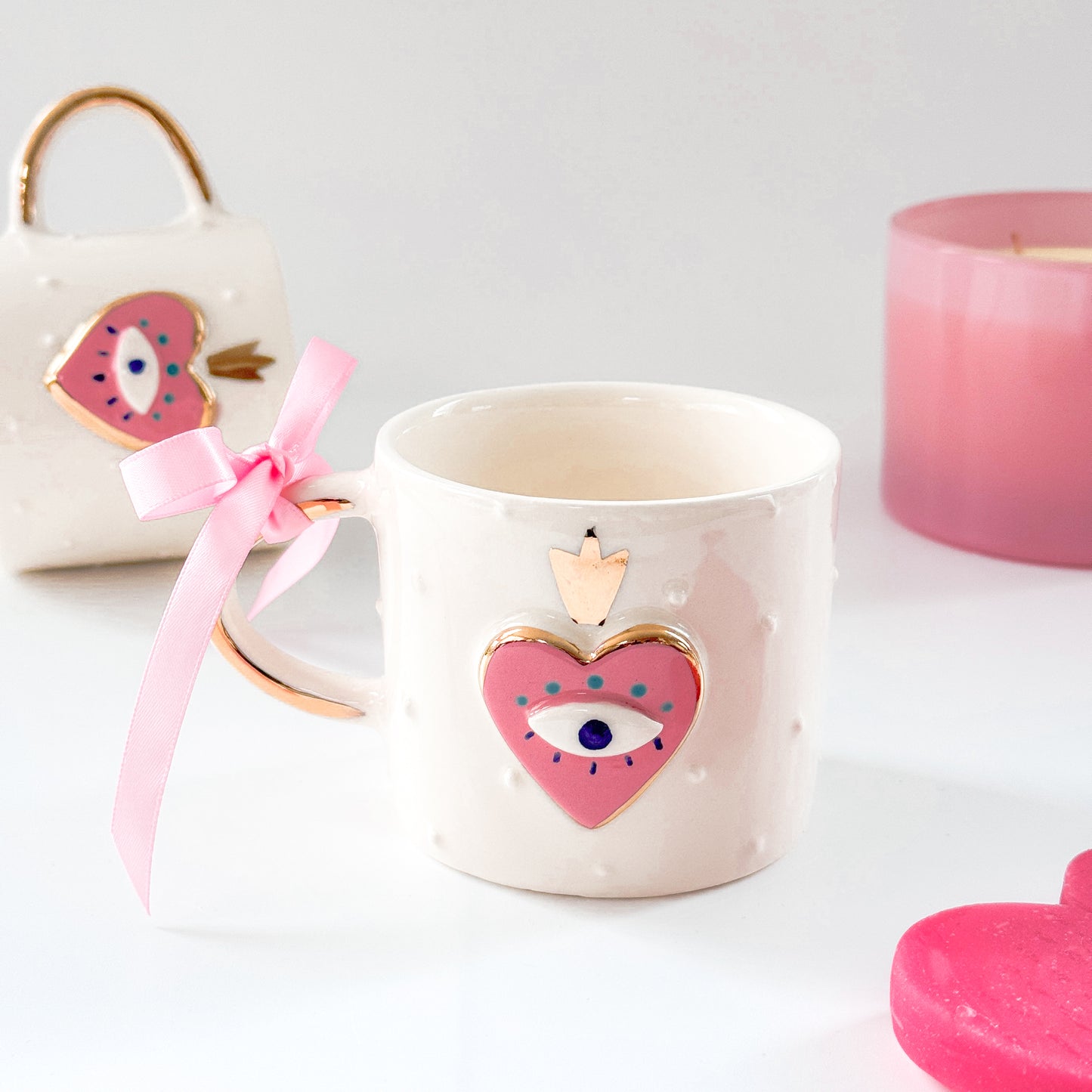 Queen Nazar Pink mug