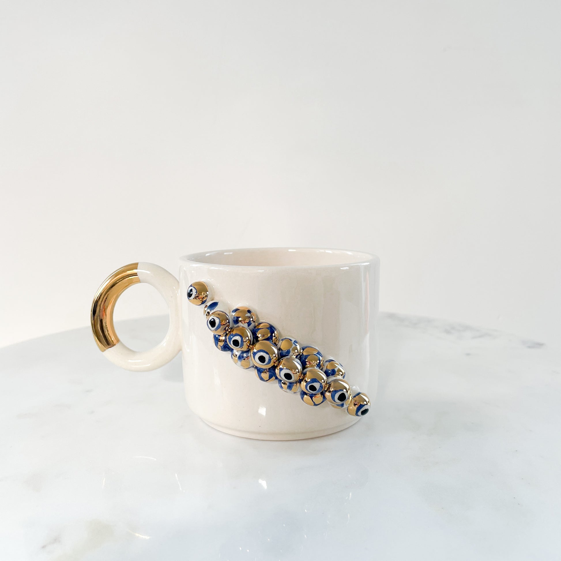 Pearl Eye Mug 