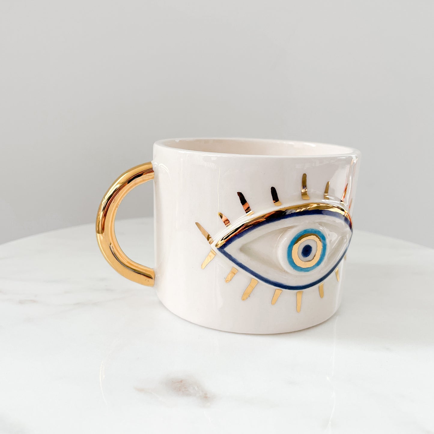 Big Gold Eye mug